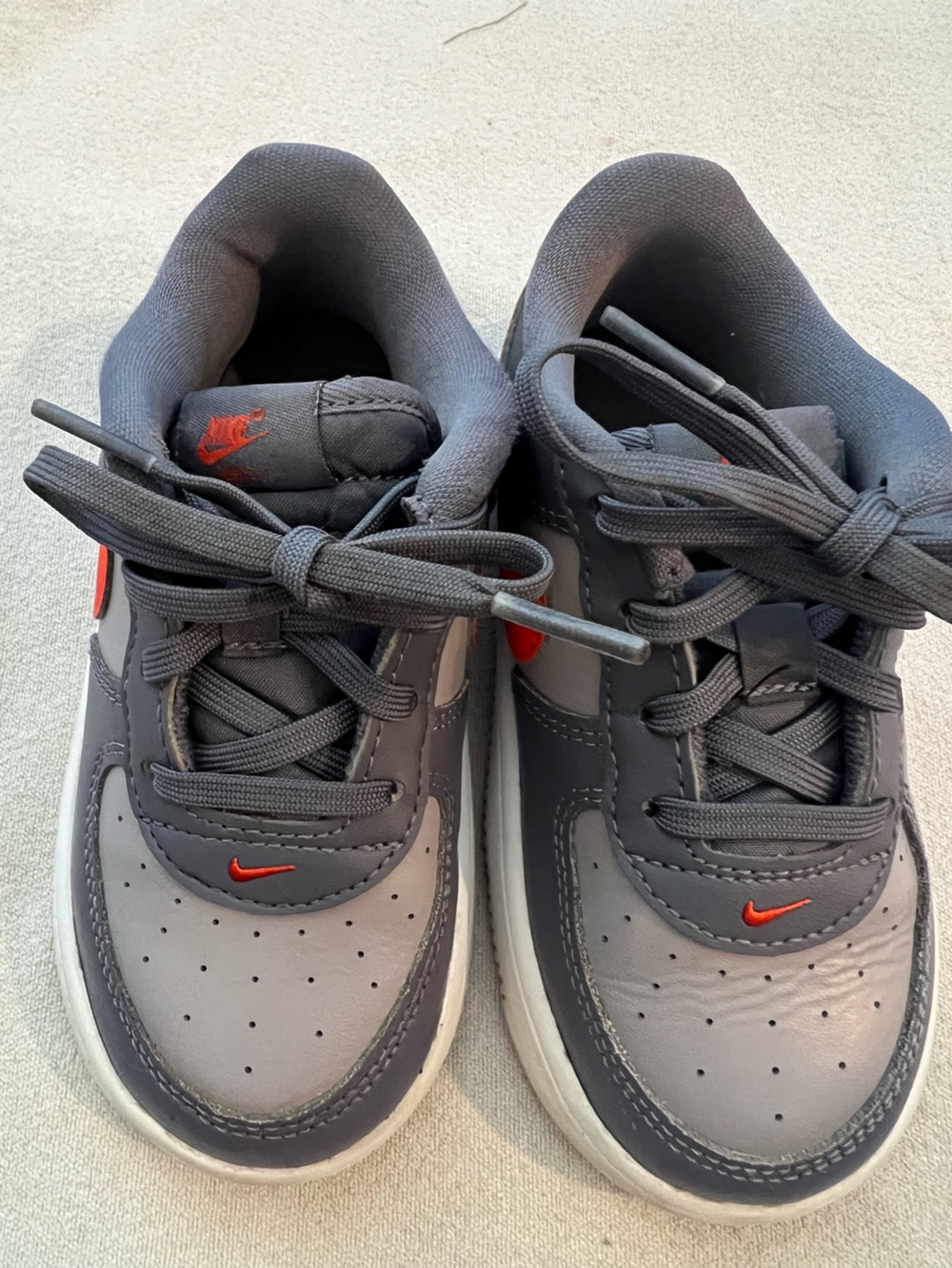 Nike Toddler Grey & Orange Low-Top Sneakers; 9c - Picture 2 of 5